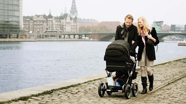 Par med barnevogn