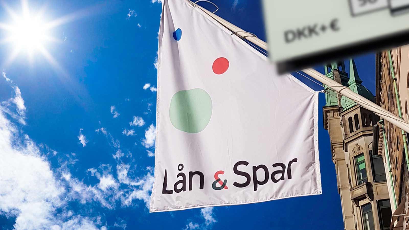 Lån & Spar Bank flag