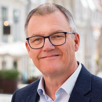 Bankdirektør Jesper Schiøler